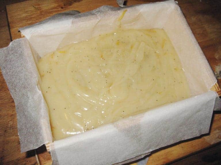 making soap leave the mould to cure