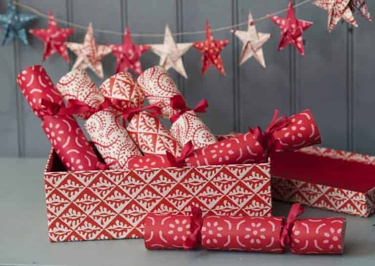love these stylish make your own red and white scandi folk pattern crackers by Cambridge Imprint. Click through to find out more and discover Selvedge founder Polly's other Christmas loves... 