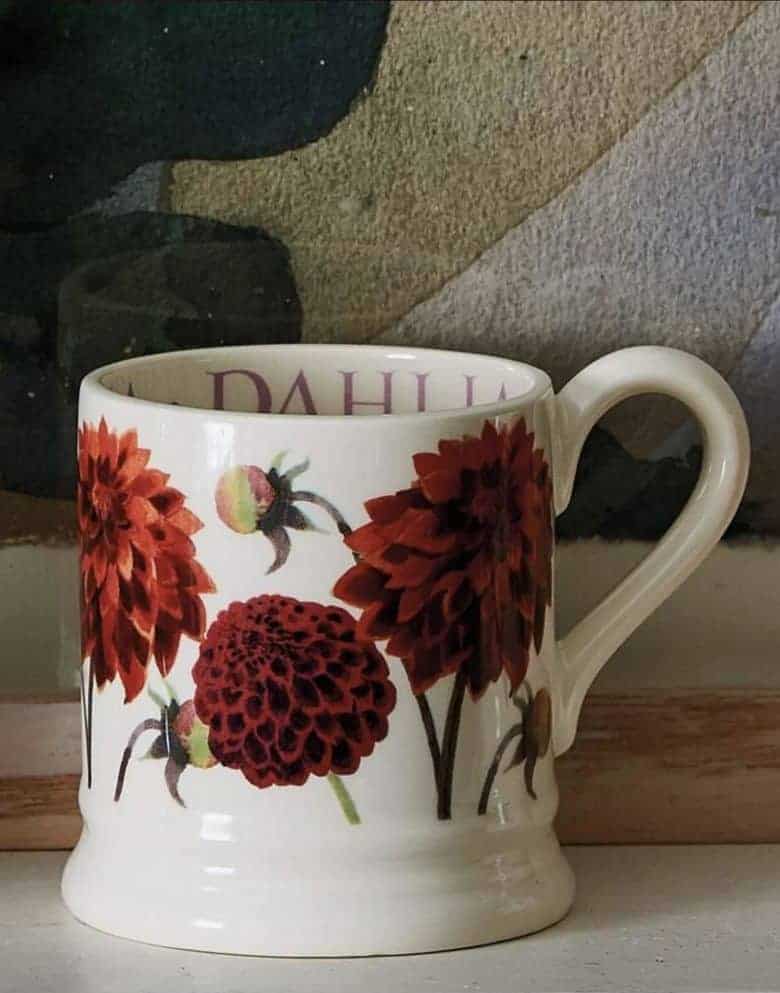 dahlia mug by emma bridgewater - one of my favourite gift ideas for gardeners #giftideas #gardeners #gardening #emmabridgewater