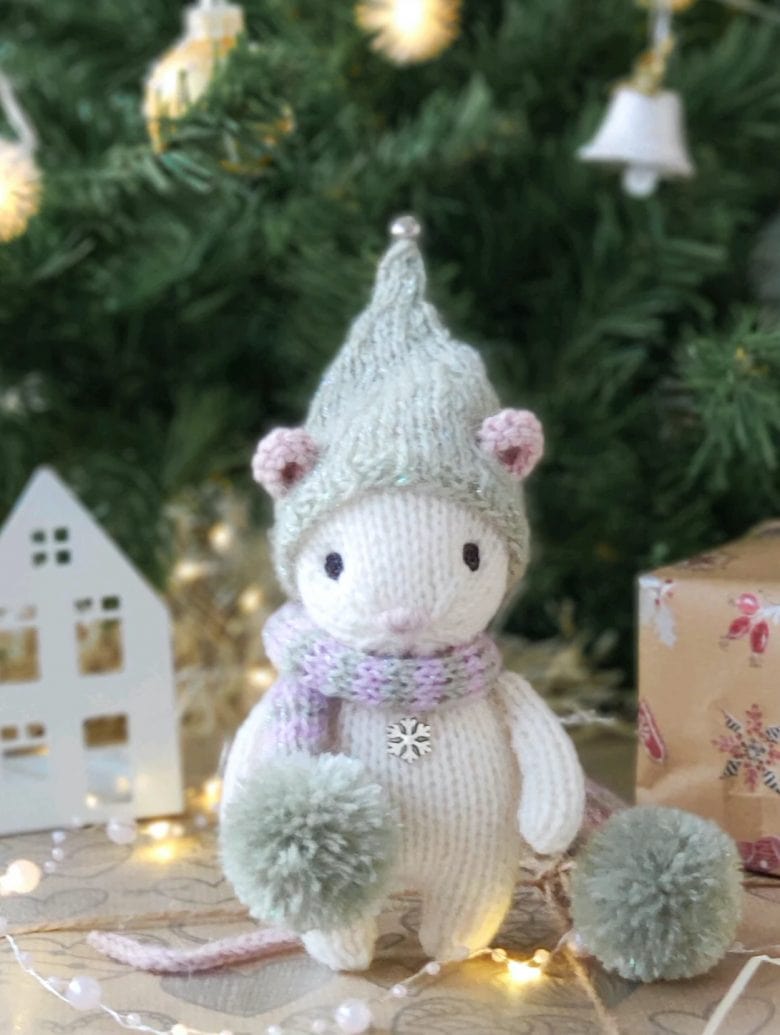 christmas mouse knitting pattern with the cutest hat and scarf and available to buy as PDF download from Etsy