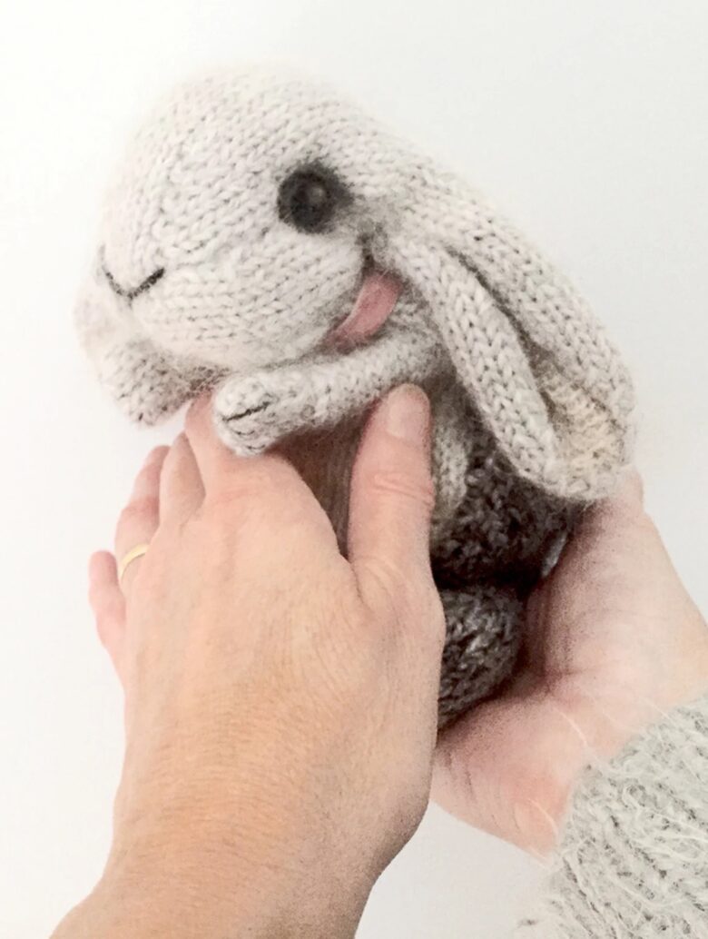 holland lop rabbit knitting pattern by claire garland aka dot pebbles knits