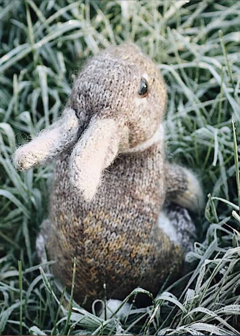 love this wild rabbit knitting pattern by Claire Garland aka dot pebbles knits - perfect craft idea for spring and available to buy on Etsy - we also share a free pattern by Claire to make a baby bunny #knitting #pattern #spring #craft #bunny #rabbit