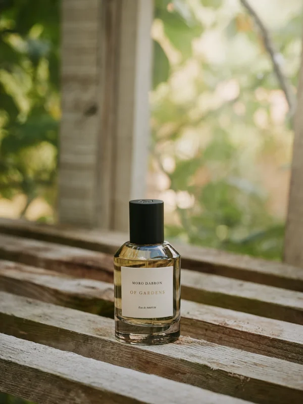 moro dabron eau de parfum Of Gardens made in england to evoke the scent of an english flower garden in summer