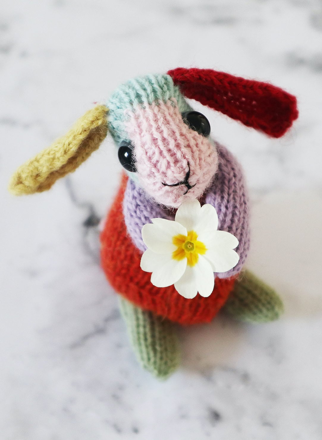 beginner's rabbit toy free knitting pattern by claire garland