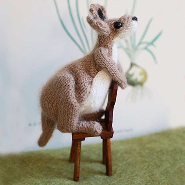 free roo baby kangaroo knitting pattern claire garland