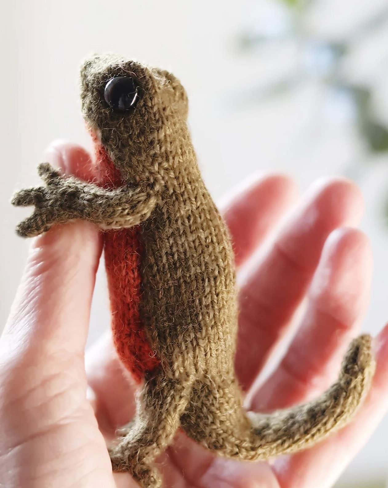 newt knitting pattern claire garland