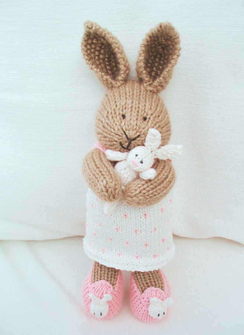 little small rabbit teeny tiny bunny soft toy free knitting pattern