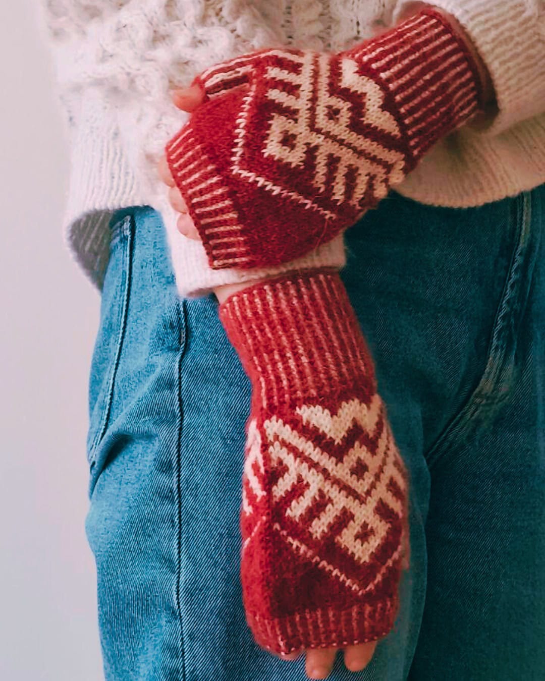 slavic hand warmers free knitting pattern