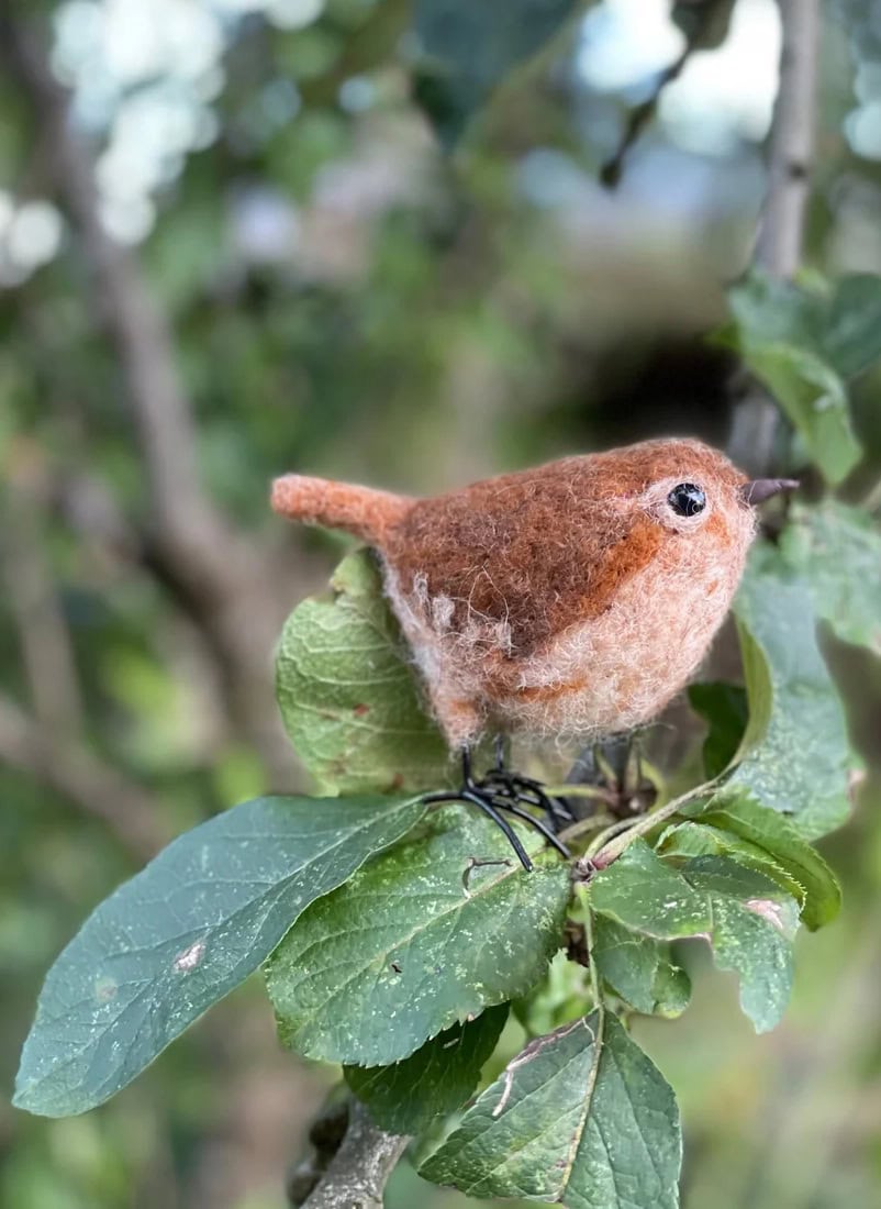 wren needlefelt kit by the makerss