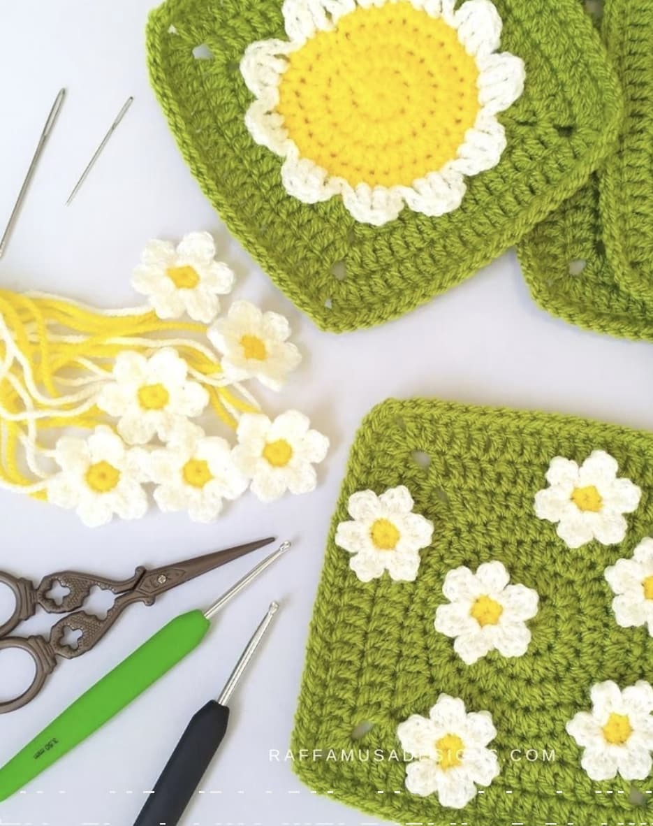 daisies crochet square free pattern