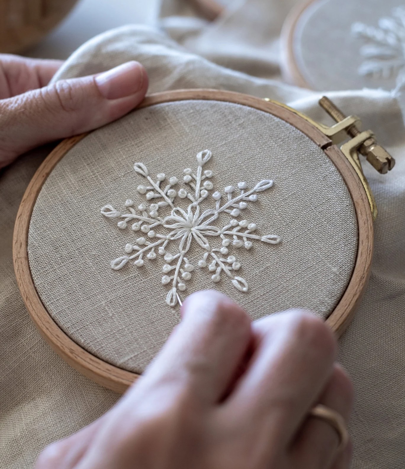 embroidered snowflake christmas decorations pattern