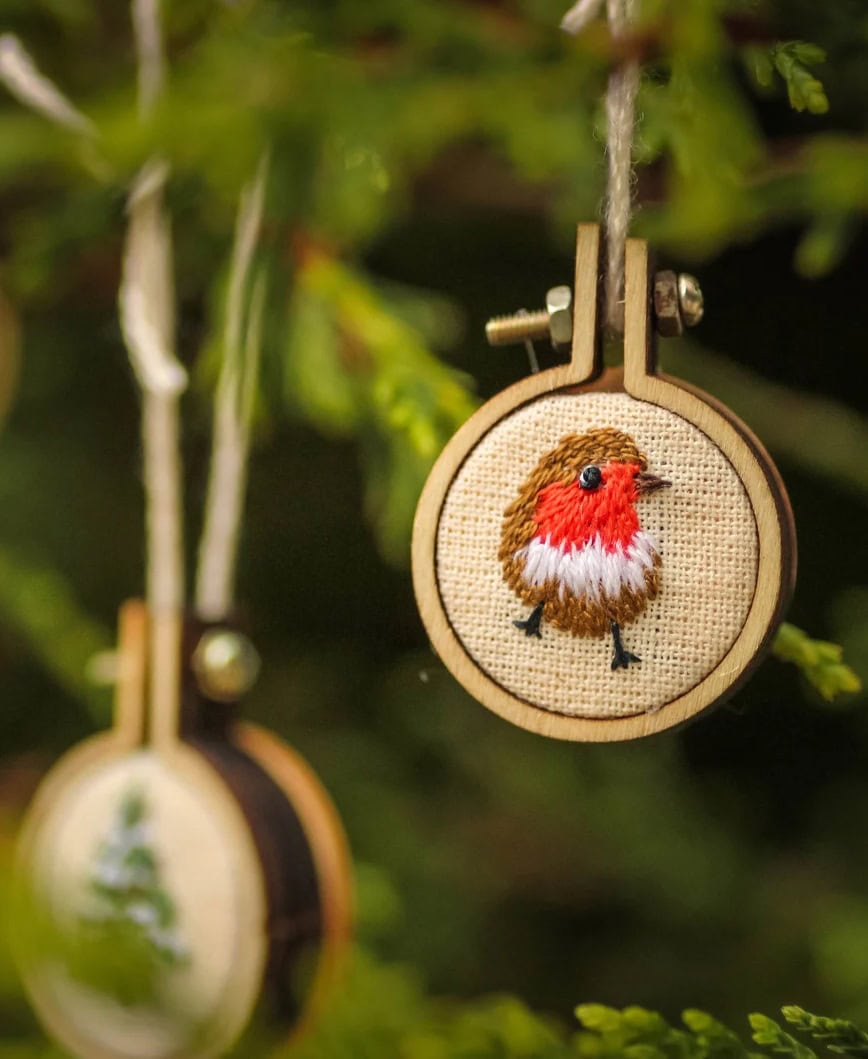 mini embroidered christmas tree decorations diy pattern