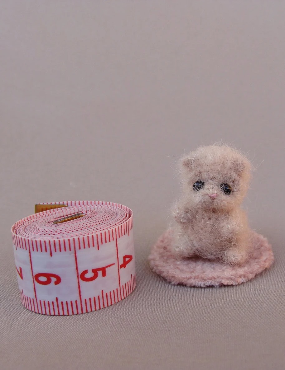 micro kitten crochet