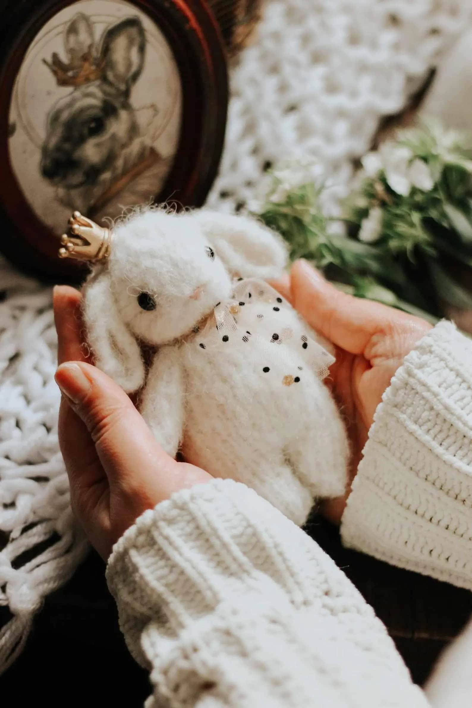fluffy bunny soft toy knitting pattern