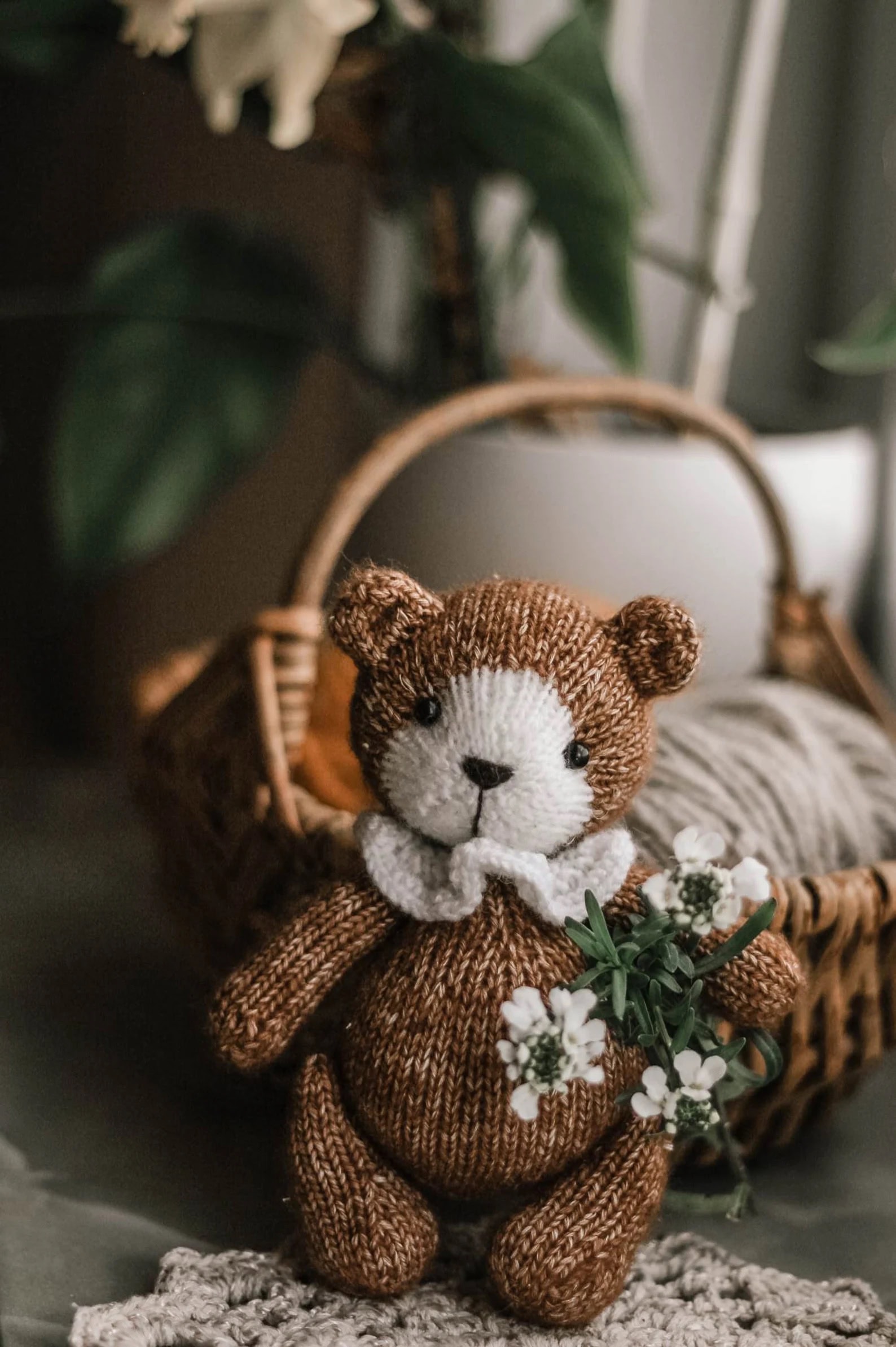 teddy bear knitting pattern by forest toys