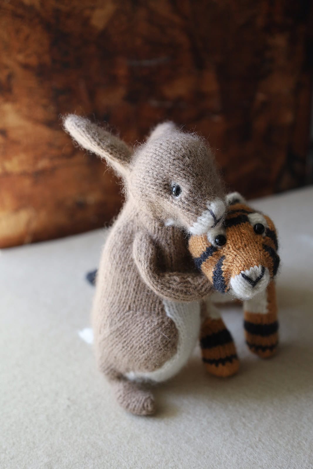 wabbit rabbit free knitting pattern by claire garland aka dot pebbles knits part of her winnie the pooh collection