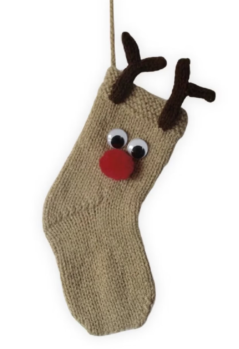 reindeer free christmas stocking knitting pattern by amanda berry