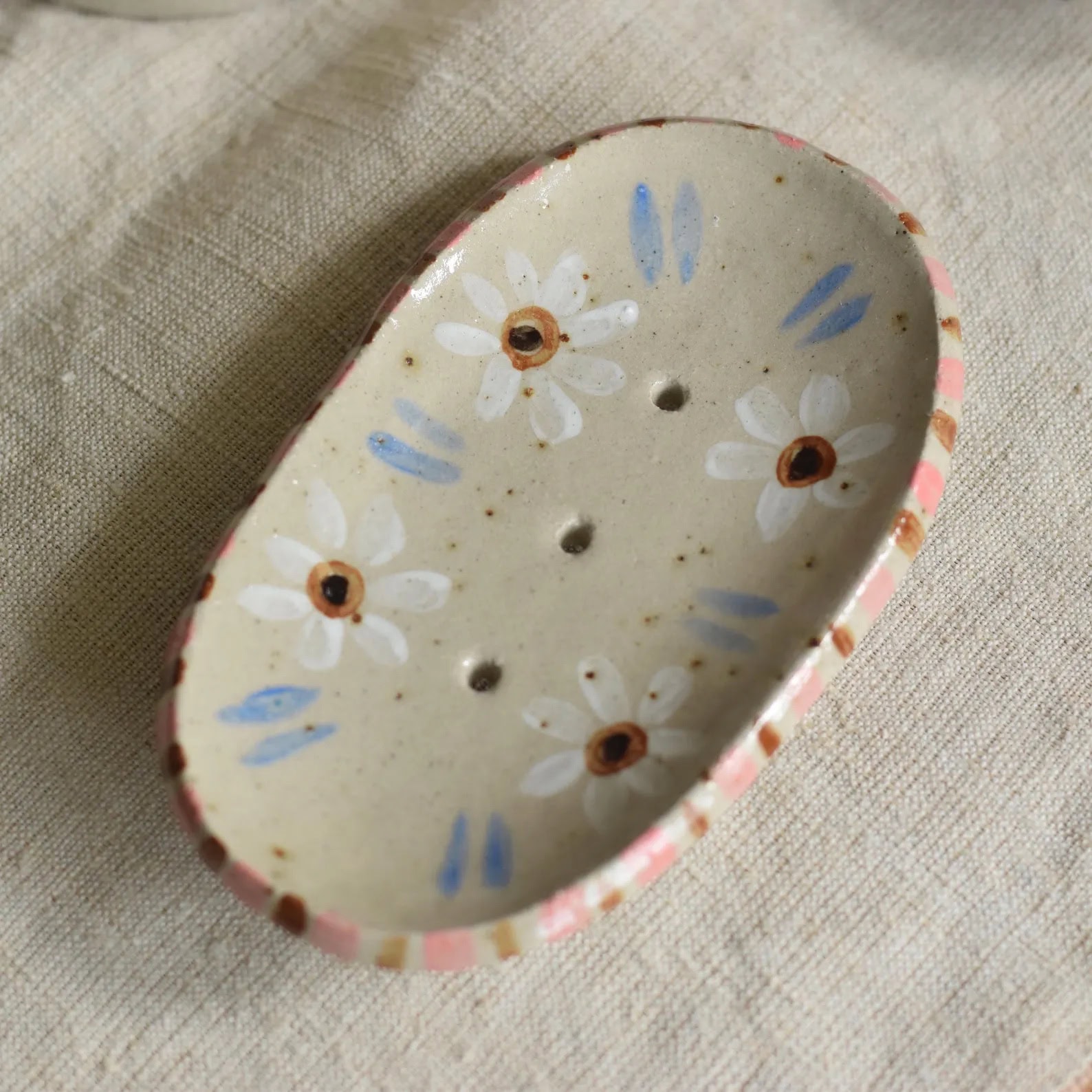 Kate Brigden nessa soap dish